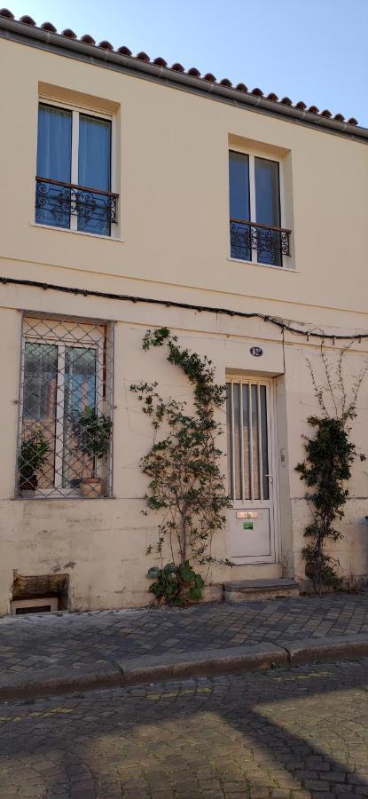 בורדו Belle Chambre Sur Terrasse A 3 Min De La Gare מראה חיצוני תמונה